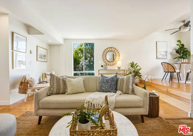 Homes for sale in Santa Monica, CA | 917 2Nd St, Santa Monica, CA 90403