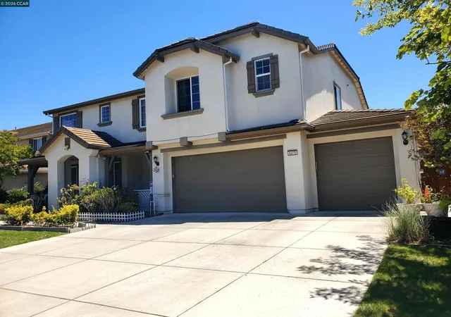 Photo 2 of Single family home for sale at 5370 Daffodil Dr, Oakley, CA 94561 | MLS# 41136809 | Listing updated on 2026-09-27