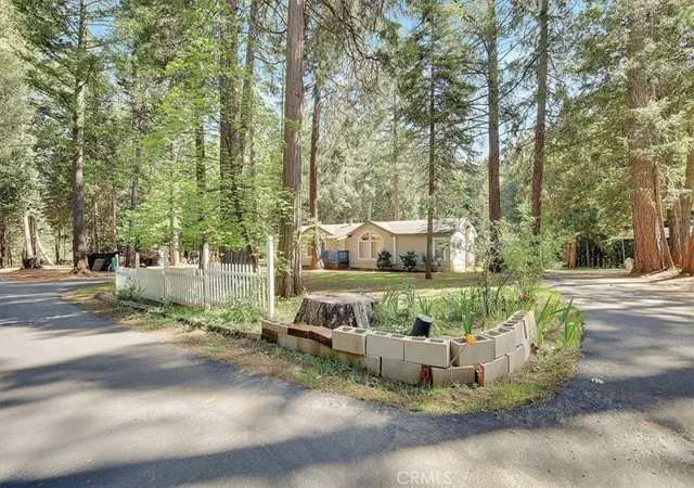 Homes for sale in Forbestown, CA | 138 Big Fir, Forbestown, CA 95941 | MLS# OR26118370