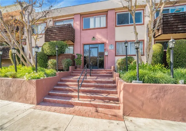 Homes for sale in Encino, CA | 5403 Newcastle Ave #12, Encino, CA 91316 | MLS# SR26119185