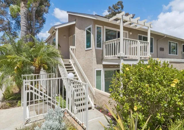 Homes for sale in Vista, CA | 669 Diamond Way #235, Vista, CA 92083 | MLS# NDP2605258