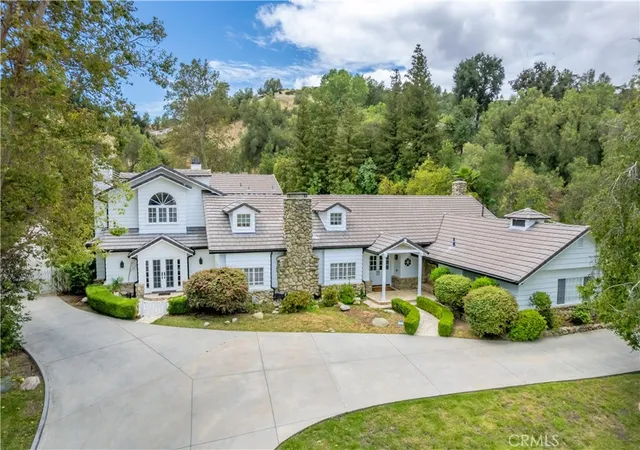 Homes for sale in Hidden Hills, CA | 24232 Long Valley Rd, Hidden Hills, CA 91302 | MLS# SR26116878