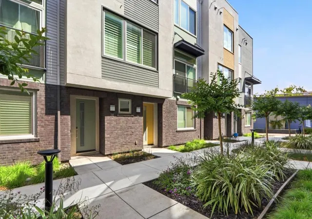 4th image of 214 Proximity Wy, San Jose, CA 95110 | MLS# ML82049401