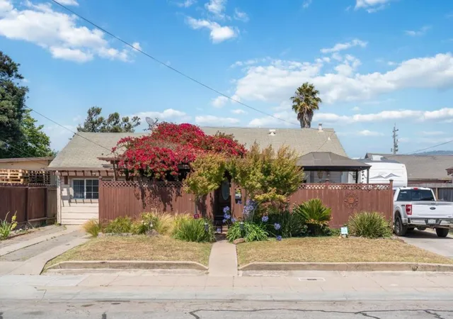 Homes for sale in Salinas, CA | 1413 Wiren St, Salinas, CA 93905 | MLS# ML82049399