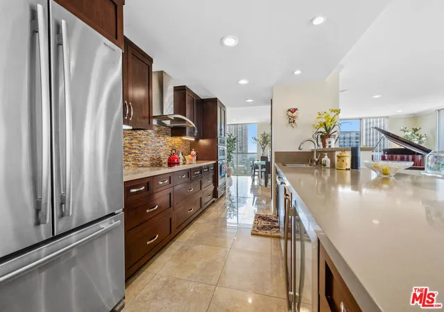 5th image of 2160 Century Pkwy, Los Angeles, CA 90067