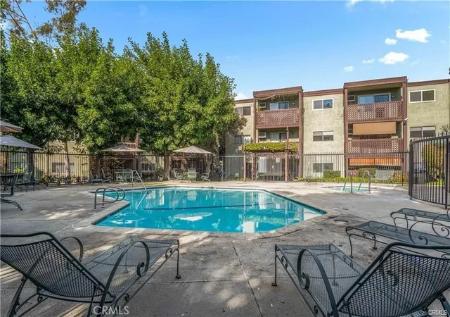 Homes for sale in Los Angeles, CA | 5860 Benner, Los Angeles, CA 90042 | Houzeo
