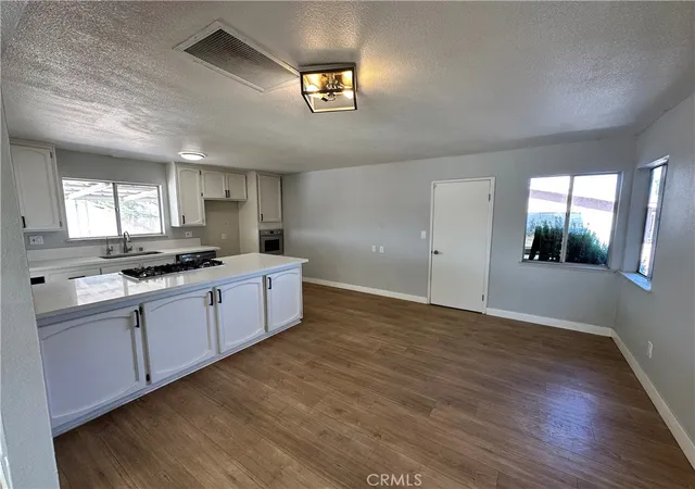 3rd image of 1401 De Anza, Barstow, CA 92311 | MLS# PW26119336