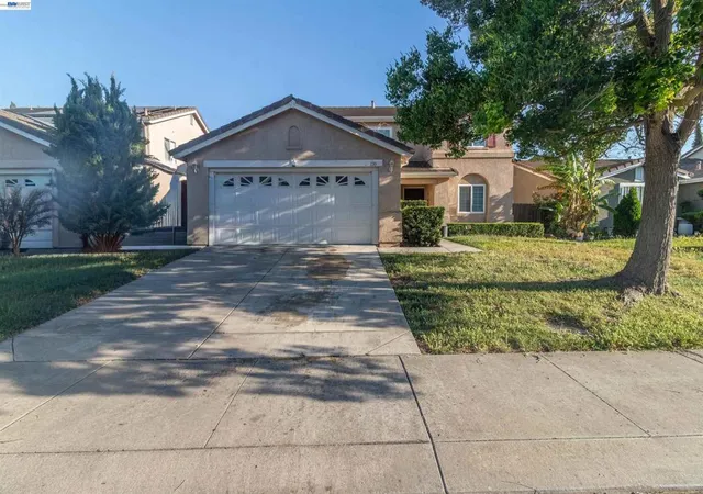 Homes for sale in Stockton, CA | 1110 Royal Blue Dr, Stockton, CA 95206 | MLS# 41136827
