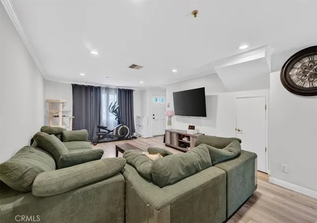 Homes for sale in Glendale, CA | 361 Salem St #2, Glendale, CA 91203 | MLS# WS26115584