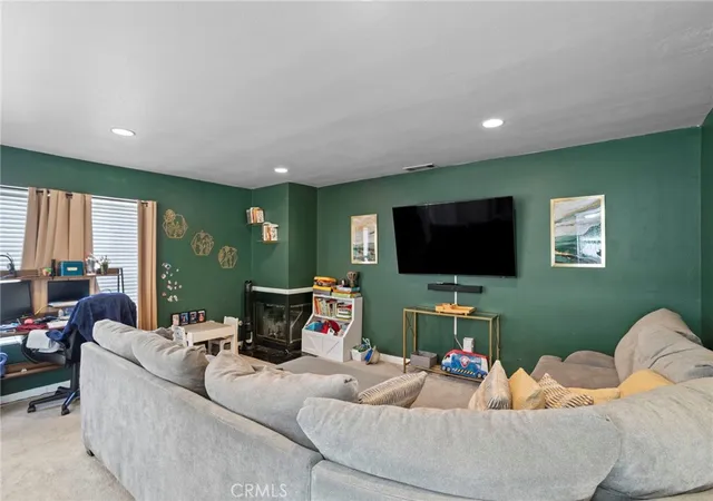 Homes for sale in Hawthorne, CA | 13729 Doty, Hawthorne, CA 90250 | MLS# SB26119396