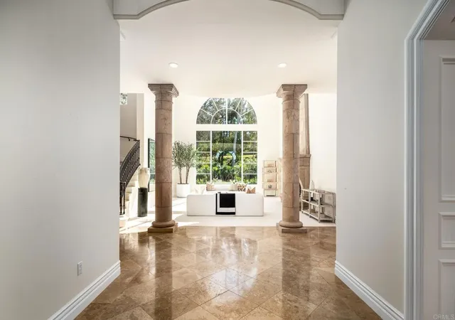 Homes for sale in Rancho Santa Fe, CA | 6627 Calle Ponte Bella, Rancho Santa Fe, CA 92091 | MLS# NDP2605271