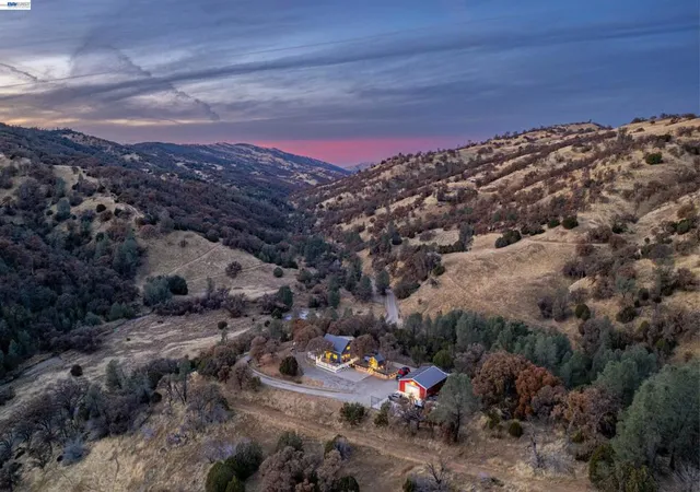 Photo 4 of Single family home for sale at 21000 Mines Rd, Livermore, CA 94550 | MLS# 41136835 | Listing updated on 2026-09-24