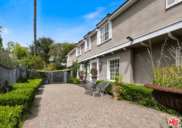4th image of 1450 N Doheny Dr, West Hollywood, CA 90069 | MLS# 26841711