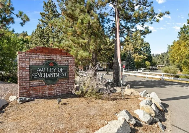 2nd image of 22800 Byron, Crestline, CA 92325 | MLS# CV26119465