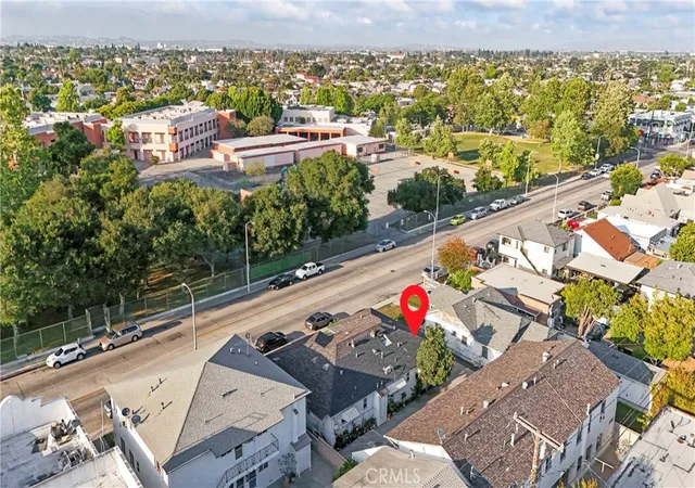 Photo 11 of Multi family home for sale at 2616 Broadway, Huntington Park, CA 90255 | MLS# DW26119091 | Listing updated on 2026-10-08