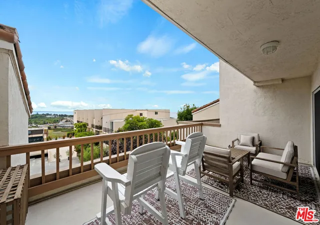 Homes for sale in Malibu, CA | 23908 De Ville Wy #A, Malibu, CA 90265 | MLS# 26841765