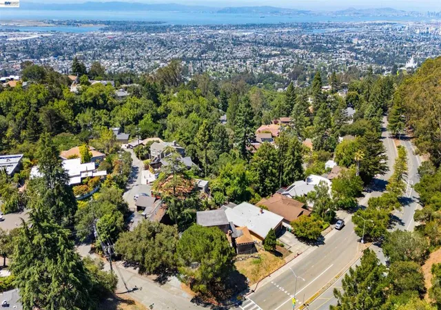 image of 3551 Joaquin Miller Rd, Oakland, CA 94602 | MLS# 41136849