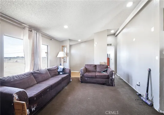 Homes for sale in Palmdale, CA | 40739 12Th, Palmdale, CA 93551 | MLS# SR26119517