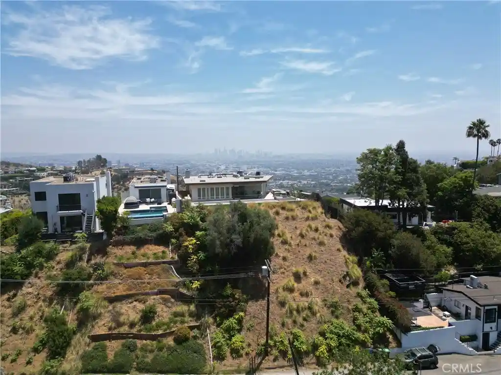 Land for sale at 8220 Mannix, Los Angeles, CA 90046 | MLS# OC26119540