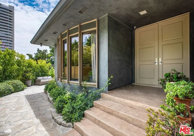 3rd image of 1211 Sierra Alta Wy, West Hollywood, CA 90069 | MLS# 26841815