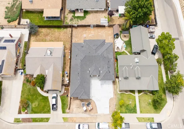 5th image of 181 Grace Ct, Lemoore, CA 93245 | MLS# FR26117118