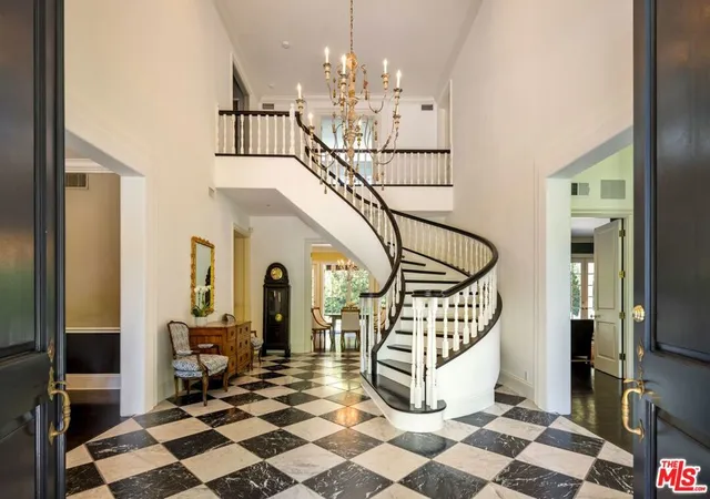 4th image of 5425 Encino Ave, Encino, CA 91316 | MLS# 26838567