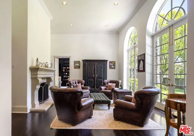 5th image of 5425 Encino Ave, Encino, CA 91316 | MLS# 26838567