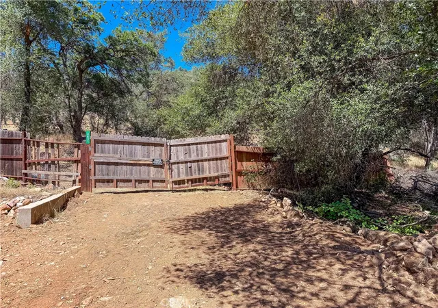 3rd image of 3631 Guadalupe Creek, Mariposa, CA 95338 | MLS# MC26119302