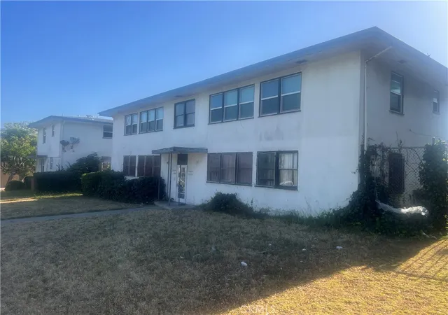 4th image of 7606 1/4 Crensaw Blvd, Los Angeles, CA 90043 | MLS# PW26119643