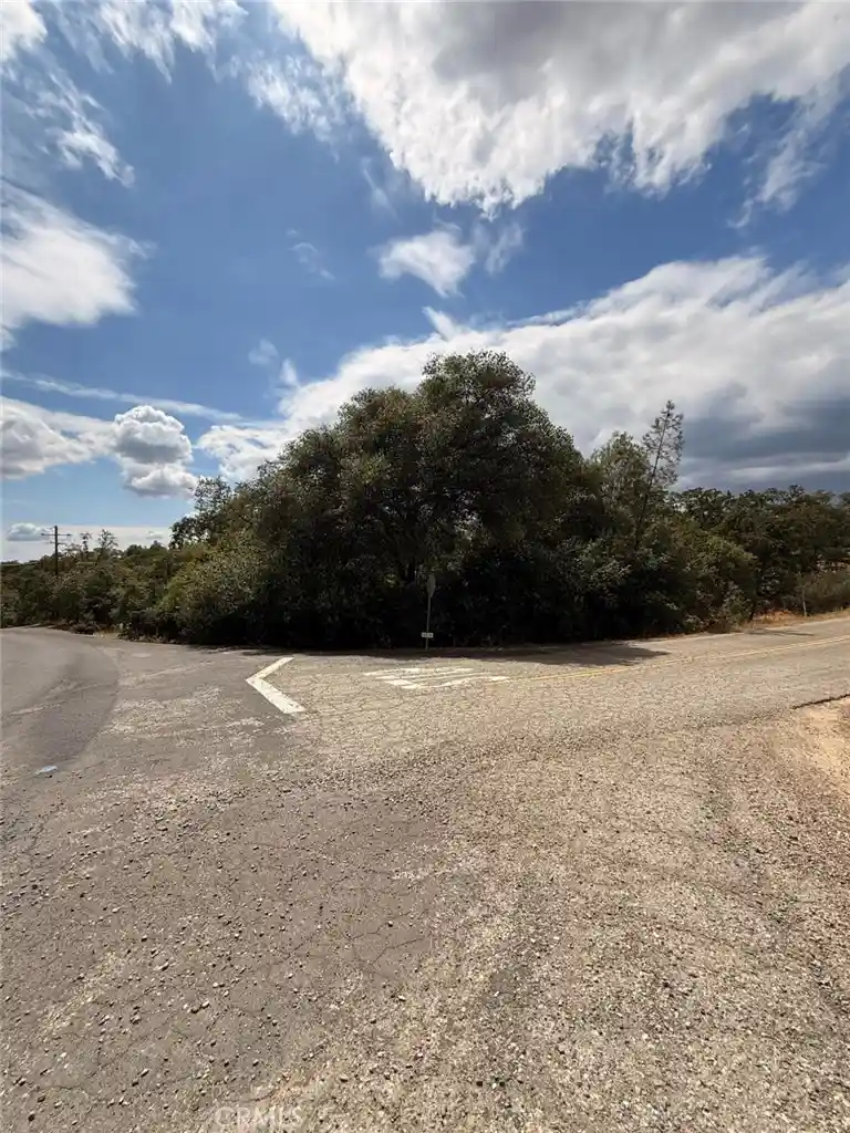 Photo 1 of Land for sale at 10357 Tulipan, Coulterville, CA 95311 | MLS# MC26119702 | Listing updated on 2026-10-18