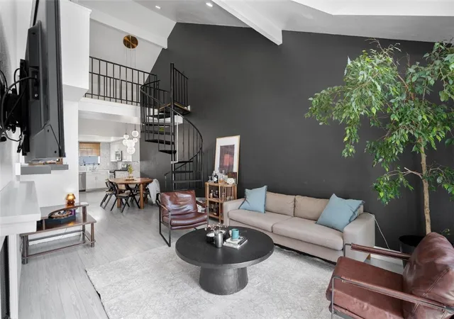 5th image of 26873 Claudette St, Canyon Country, CA 91351