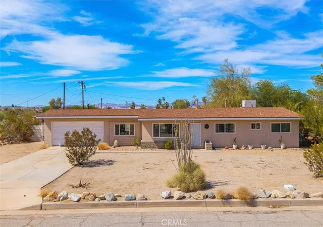 1st image of 74342 Chemehuevi Dr, Twentynine Palms, CA 92277 | MLS# JT26119850