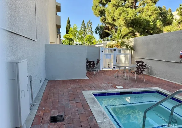 Homes for sale in Seal Beach, CA | 12476 Montecito Rd #5, Seal Beach, CA 90740 | MLS# OC26119670