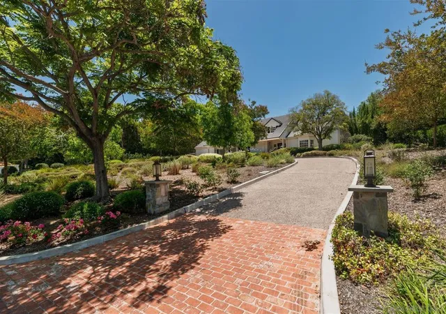 Homes for sale in Rancho Santa Fe, CA | 6056 Calle Camposeco, Rancho Santa Fe, CA 92067 | MLS# 260013352SD