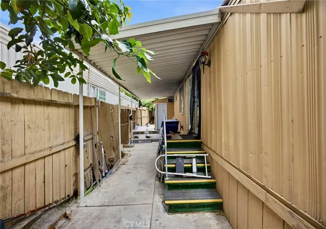 3rd image of 5803 Mission Blvd, Jurupa Valley, CA 92509 | MLS# DW26119909