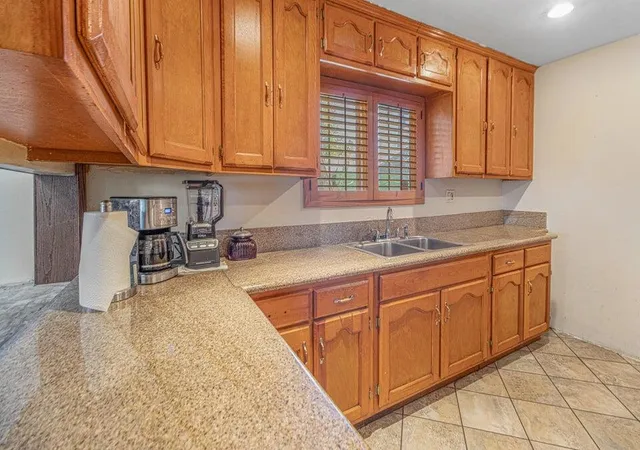 4th image of 2930 W Florence Ave, Los Angeles, CA 90043 | MLS# 219148690DA
