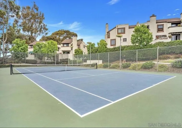 Homes for sale in San Diego, CA | 3823 Caminito Litoral, San Diego, CA 92107 | Houzeo
