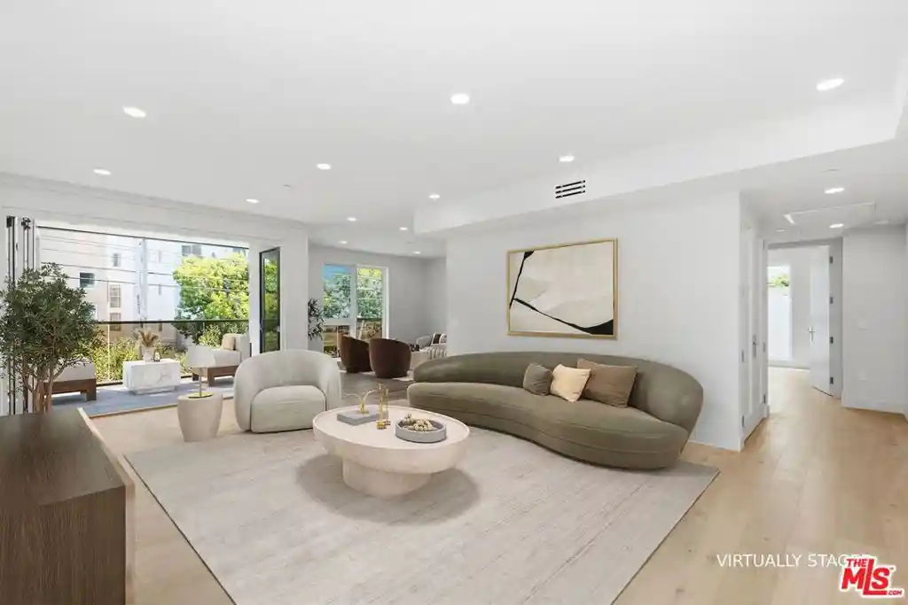 Photo 1 of Condo for sale at 505 S Barrington Ave #202, Los Angeles, CA 90049 | MLS# 26842053 | Listing updated on 2026-10-28