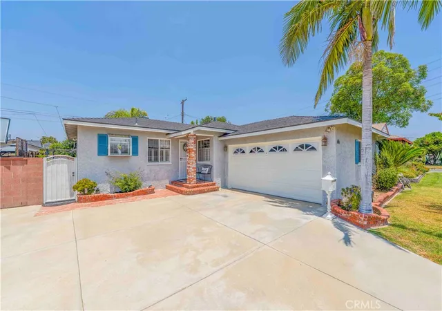 Homes for sale in Bellflower, CA | 10473 Barnwall, Bellflower, CA 90706 | MLS# DW26120008