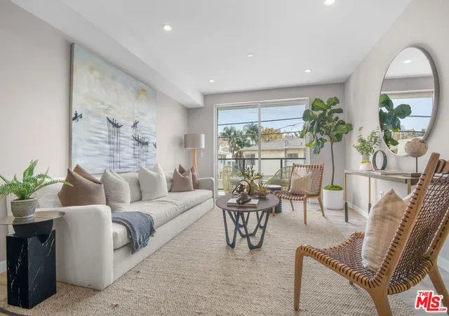 4th image of 1226 S Bedford St #502, Los Angeles, CA 90035 | MLS# 26842069