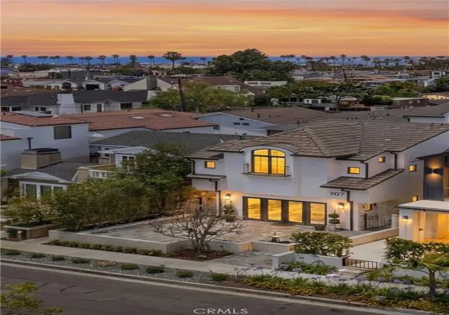 Homes for sale in Corona Del Mar, CA | 707 Larkspur Ave, Corona Del Mar, CA 92625 | MLS# NP26118292