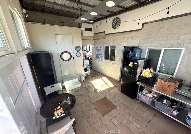 3rd image of 3008 W 30Th, Los Angeles, CA 90018 | MLS# MB26120037