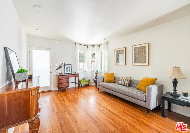 Homes for sale in Santa Monica, CA | 914 20Th St, Santa Monica, CA 90403 | MLS# 26841643