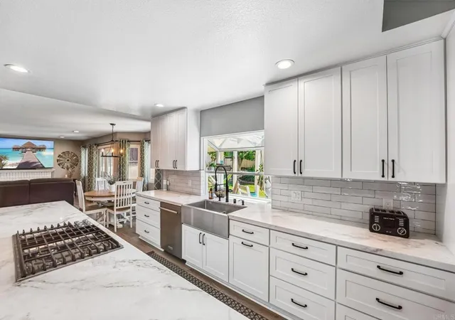4th image of 1602 Tonia Ct, Riverside, CA 92506 | MLS# PTP2604233