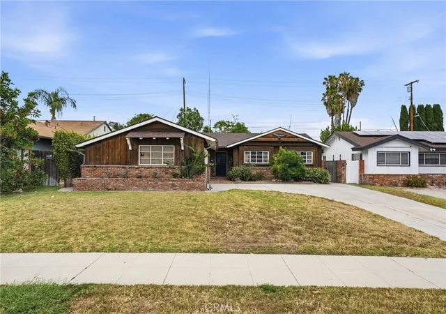 Photo 1 of Sale Pending at 19607 Bryant, Northridge, CA 91324 | MLS# SR26118490 | Listing updated on 2026-07-06
