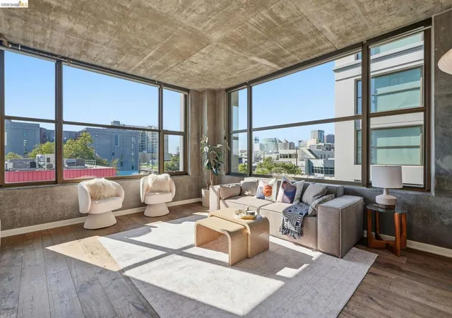 1st image of 311 2nd St #516, Oakland, CA 94607 | MLS# 41136911