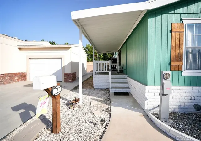 Homes for sale in Artesia, CA | 19127 Pioneer Blvd #4, Artesia, CA 90701 | MLS# PW26117053