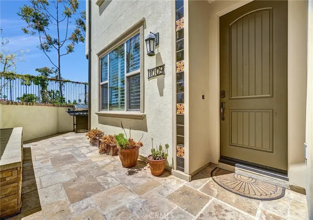 3rd image of 1009 El Paseo, Lake Forest, CA 92610 | MLS# OC26120171
