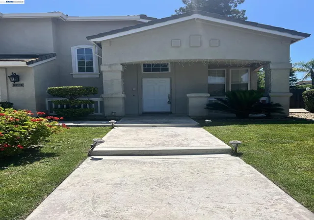 Homes for sale in Manteca, CA | 1058 Junction Dr, Manteca, CA 95337 | MLS# 41136920