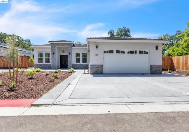 1st image of 5200 Shirehills Lane, Carmichael, CA 95608 | MLS# 41136924